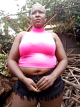 DarkQueen_94 élő XXX-chatje