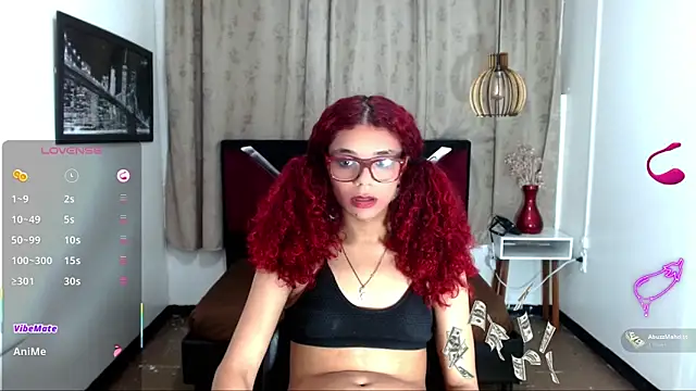 luisa__torres: διαδικτυακό σόου στην κάμερα