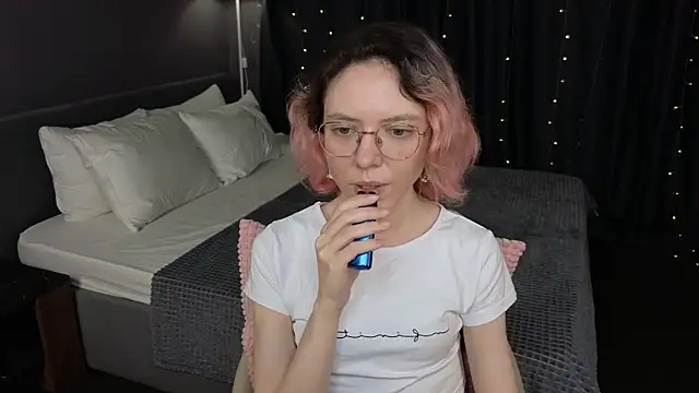 دردشة HottoKori الجنسية المباشرة