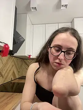 Czat XXX na żywo – MartiniiSelenna