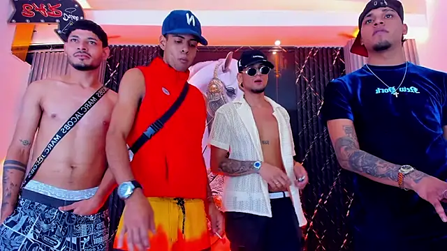 Pertunjukan Kamera Web the_knights_of_the_night_