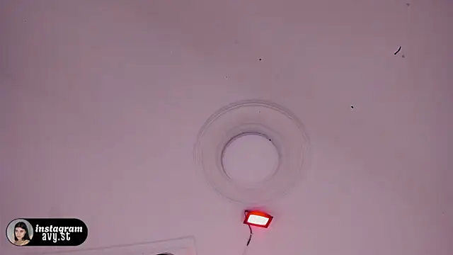 avy_stのライブXXXチャット