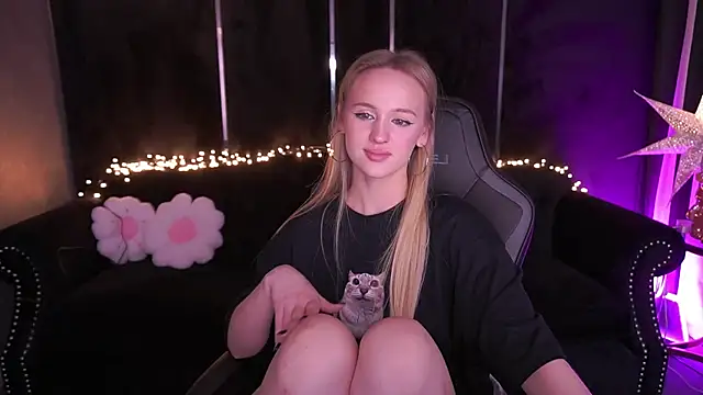 LylaYeessのライブXXXチャット