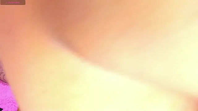 Czat XXX na żywo – Julia_Haye