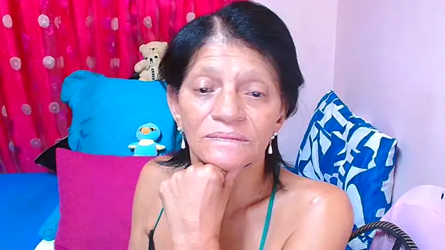 SLUTTYROXY – Live XXX-chat