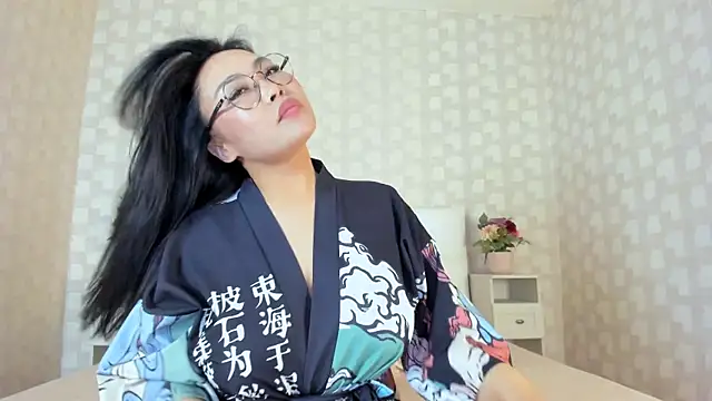 Czat XXX na żywo – NatsumiHun