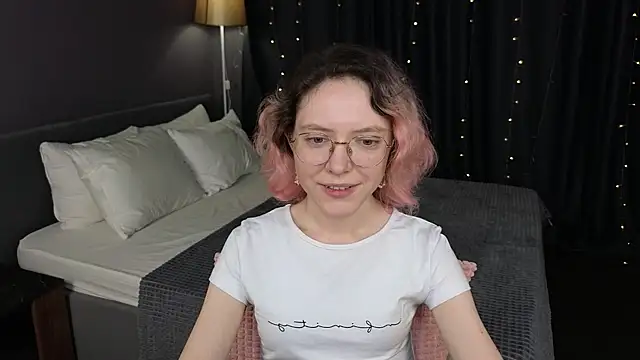 HottoKori live XXX chat