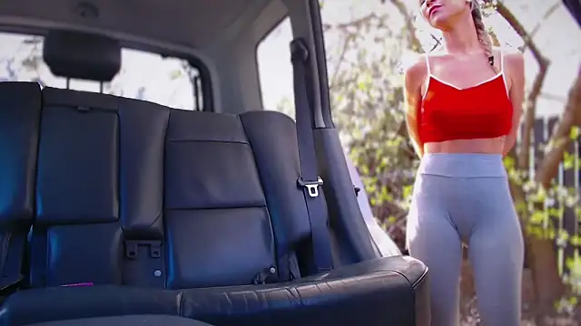 Yourguiltypassionn 网络视讯表演