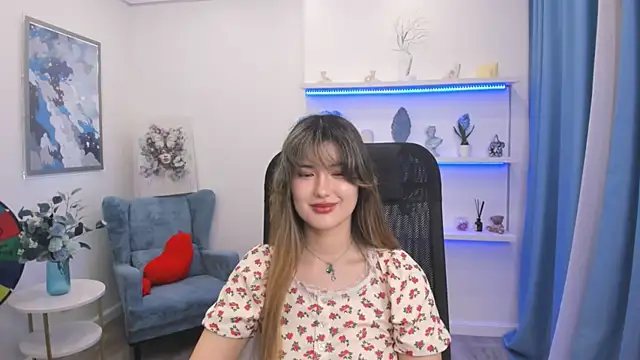 AnneTLi live XXX chat