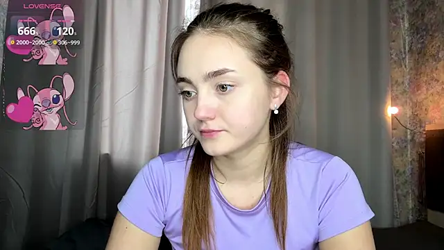 LoraDavi Adlı Modelin Canlı XXX Sohbeti