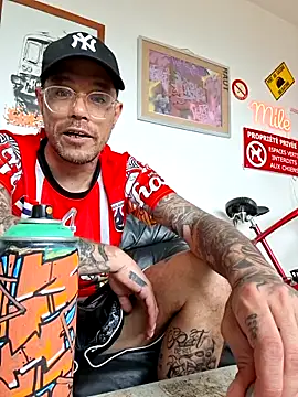 عرض كام Mr_Graffitimile