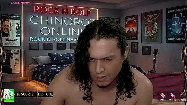 chino_roz Webcam show