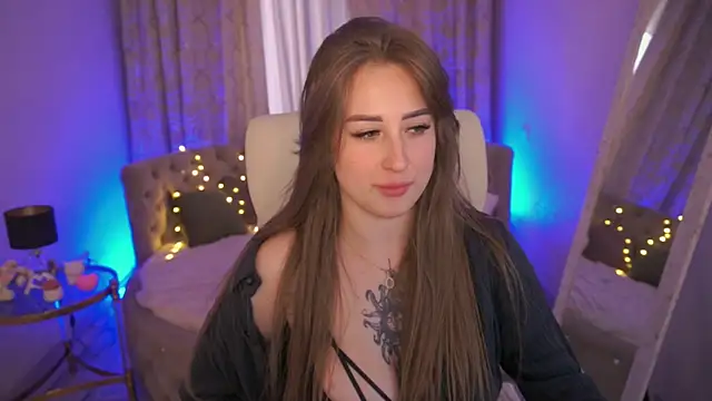 GentleAdellee Live XXX Chat