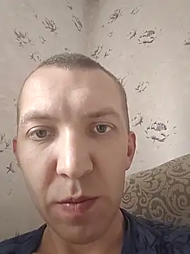 Chatroom XXX en direct de _uncle_Mitya-43_