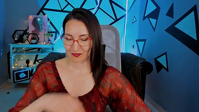 UnaTerra Adlı Modelin Canlı XXX Sohbeti