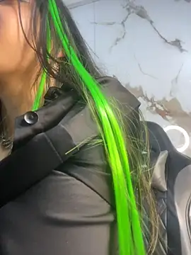 Chat XXX en directo de IsaDiiaz