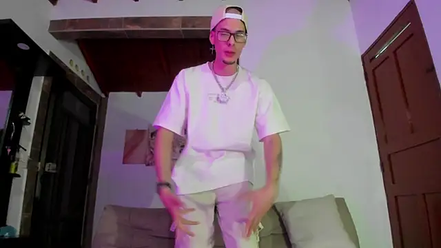 Czat XXX na żywo – Vlad__night