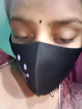 BaddieUnleashed: вебкам-шоу