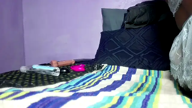 wilmaassylum's Live XXX Chat