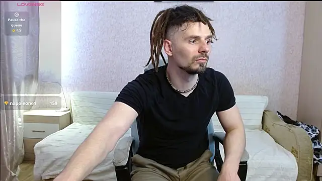 Aestheticguy101 网络视讯表演