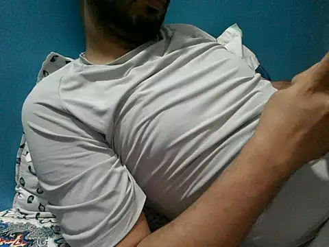 Chat XXX ao vivo de Precumboner