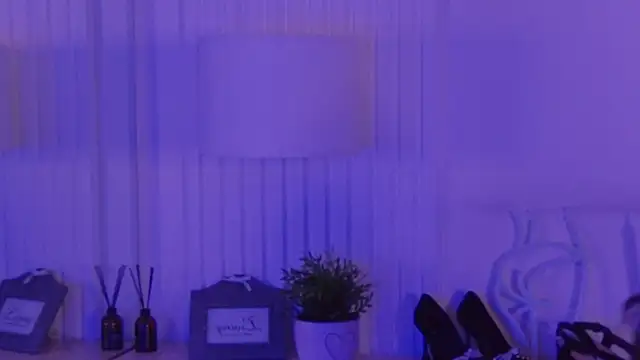 Emily_Simon 现场XXX聊天