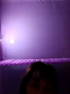 hd_love69 Adlı Modelin Canlı XXX Sohbeti