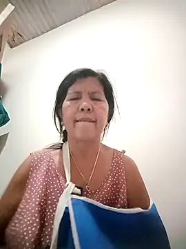 Chat +18 de TropicalFlower ao vivo