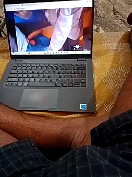 fuckathome23 Show Webcam