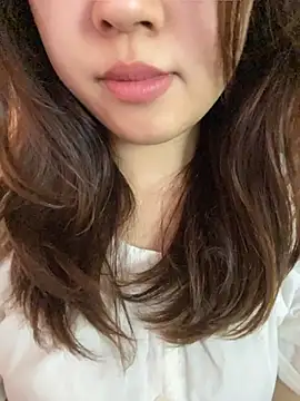 Liliya-77 Show Webcam