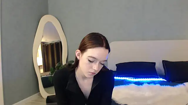 SunyLily Live XXX-chat