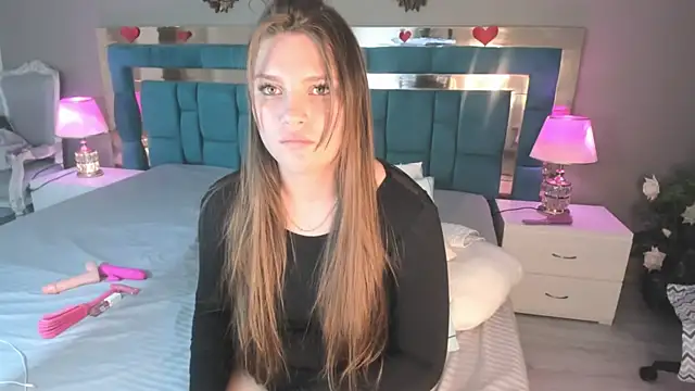 Chatroom XXX en direct de LiiaVelvet