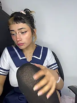 baby_akuma's Live XXX Chat