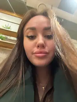 KiraSunshine: онлайн-секс-чат