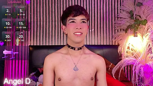 Онлайн чат XXX Angeldust19