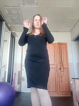 Evelina_cute 现场XXX聊天