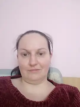 BustyLadyAlma: онлайн-секс-чат