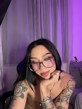 Pokazy przed kamerką – Samantha_Bernardo