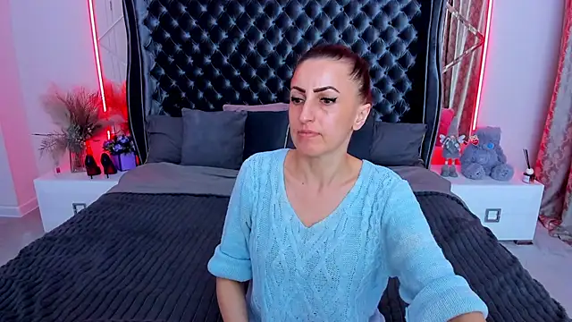 Rebecca_Diamond's Webcam Show