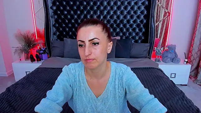 Chatroom XXX en direct de Rebecca_Diamond