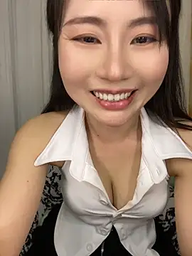 yaya0302 网络视讯表演