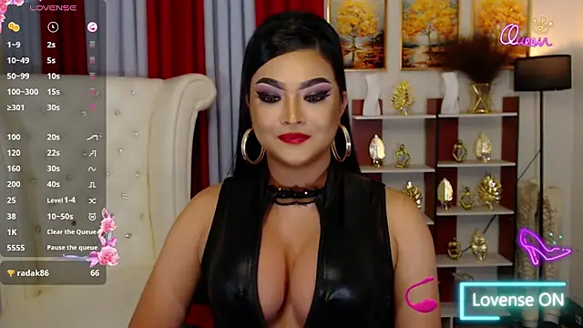 BigCockValentina: διαδικτυακό σόου στην κάμερα