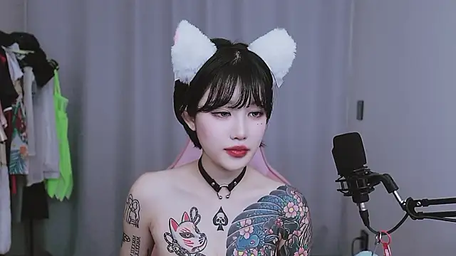 MISA_02のライブXXXチャット