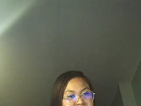 Chillntalkmami 现场XXX聊天