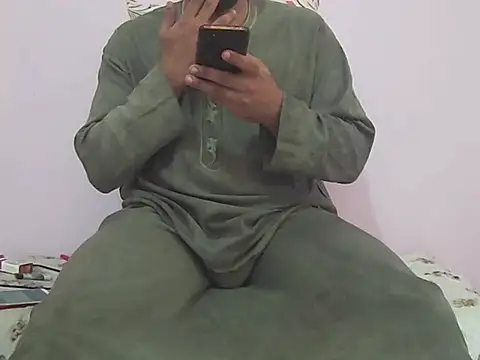 XXX chat uživo modela foxsanSs