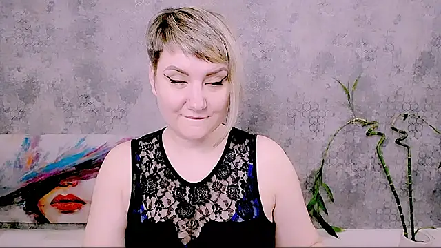 Djullia's Live XXX Chat