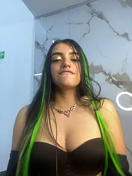 IsaDiiaz's Live XXX Chat