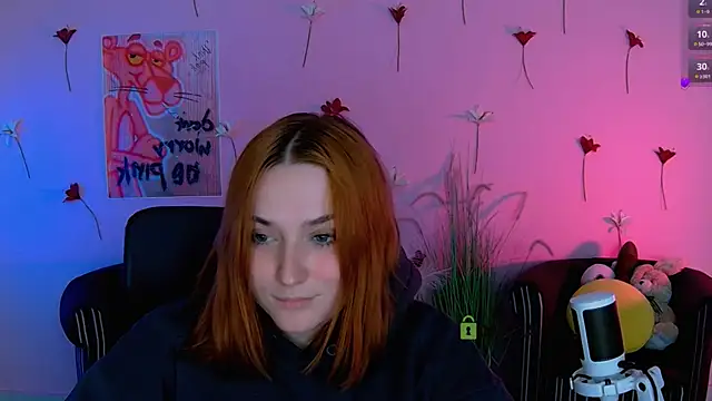 Živý XXX chat casey_meow_