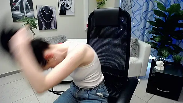 kiss_of_love0 Chat XXX in diretta