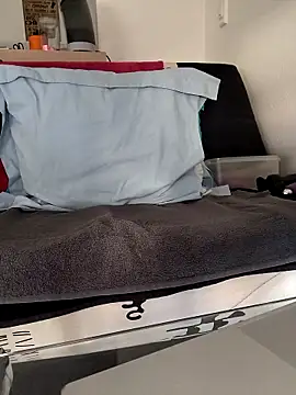 Volcaniiia's Live XXX Chat